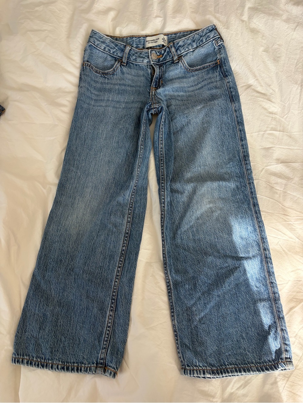 abercrombie kids Wide Leg Blue Jeans / kids size 7/8